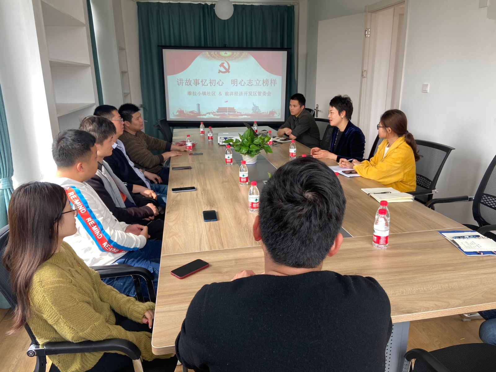 讲故事忆初心  明心志立榜样.jpg