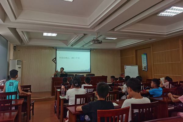 下邵社区党群服务中心：脑洞大开 趣味猜字谜.jpg