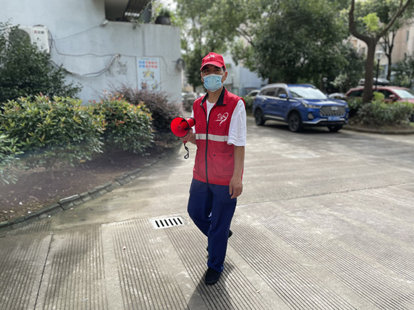 社区吹响防疫“集结号”  志愿力量齐上阵.jpg