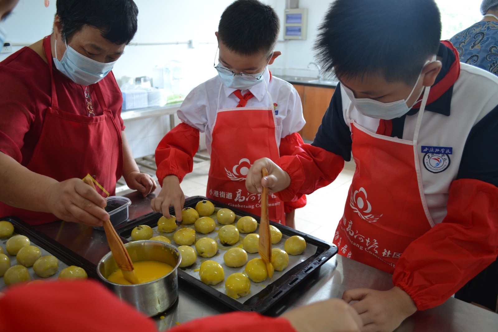 刷油 点芝麻.JPG