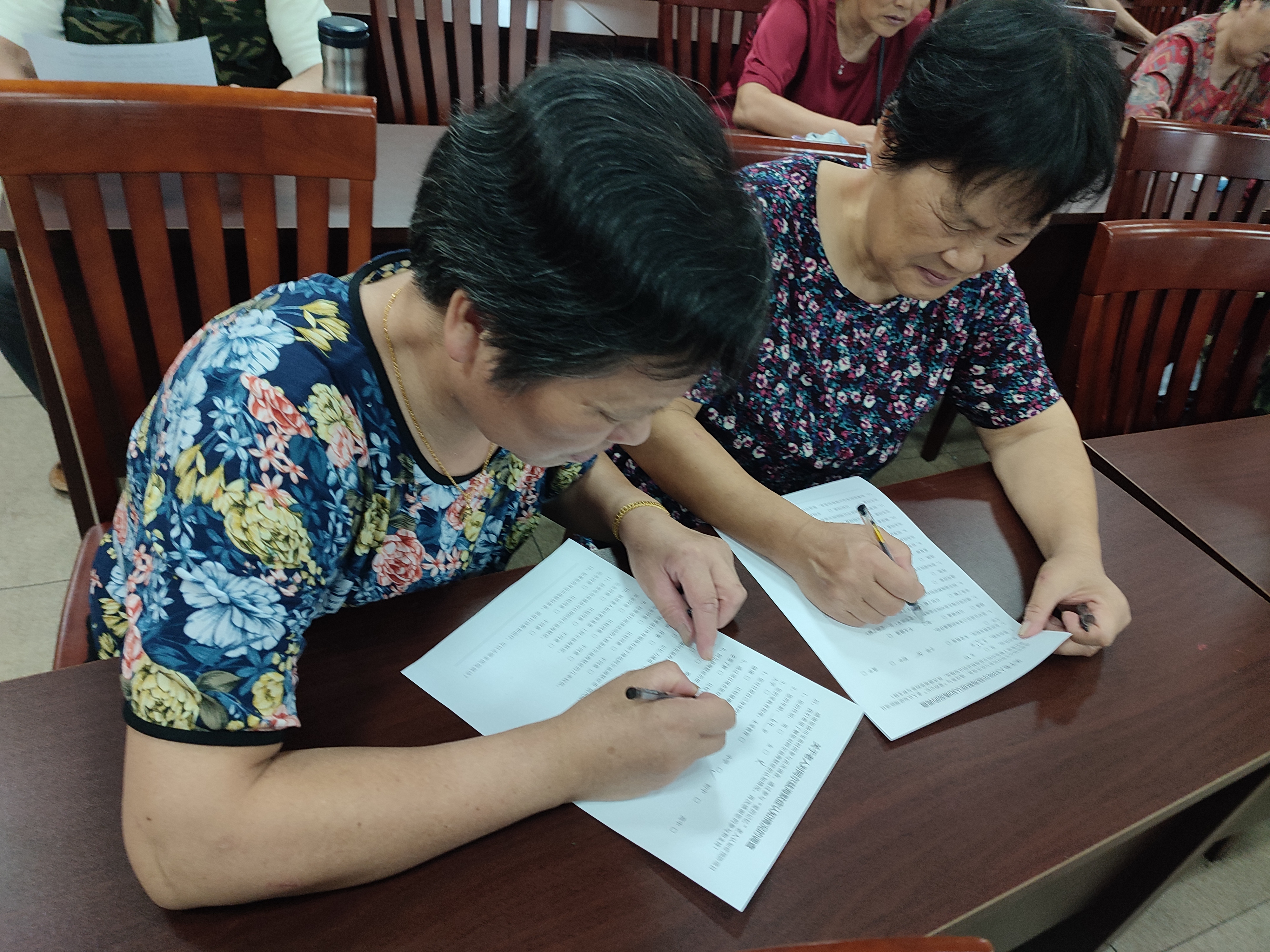 红联社区党群服务中心：爱心养老讲座 居民阿尔茨海默症认知大幅提升.jpg