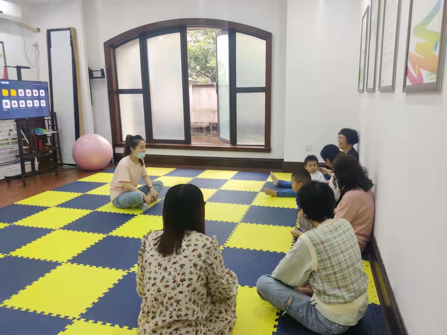 健康成长 快乐童年 (2).jpg