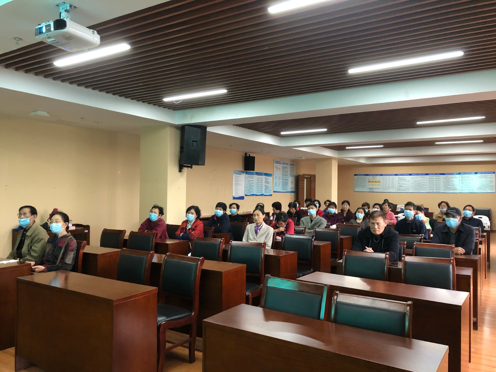 中医饮食养生讲座 2.jpg