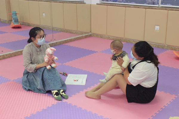 下邵社区党群服务中心：0-3岁婴幼儿健康养育小组活动.jpg