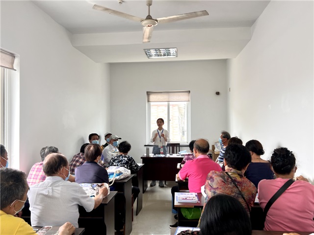 柴桥：防养老诈骗进社区 保卫钱袋享银龄.jpg