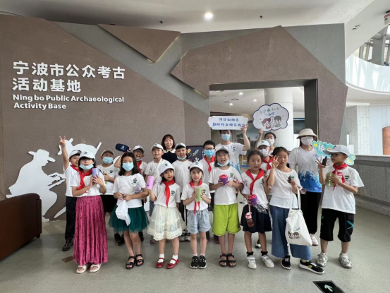 140北仑区春晓成校洋沙山社区假日学校：弘扬传统文化 感受港口魅力.png