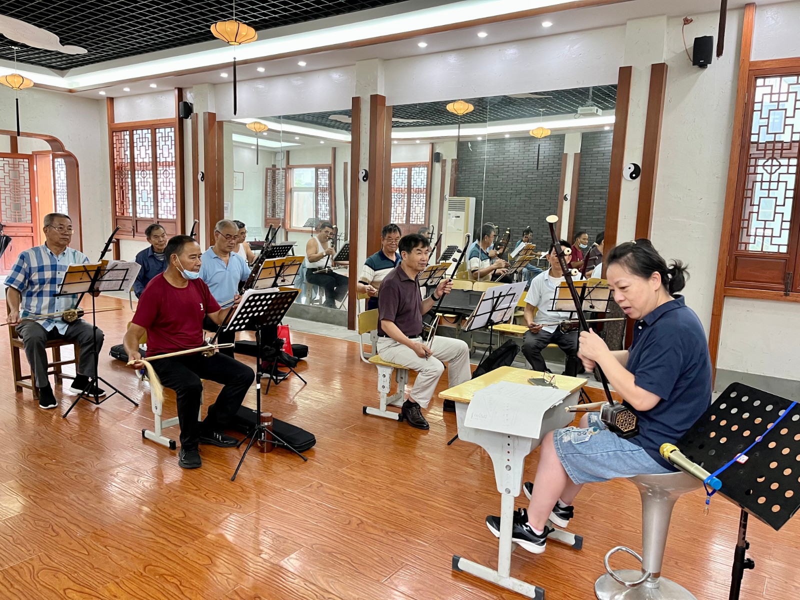 二胡班开学.jpg
