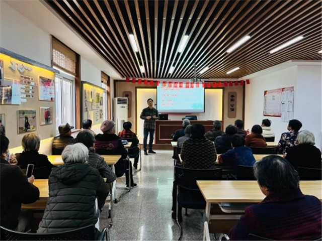 你“点单”我“上菜” 健康送上门.jpg