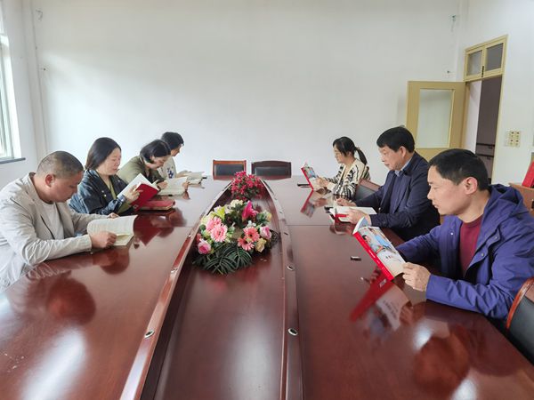 加强党史学习 赋能守初心.jpg