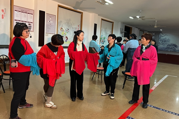 下邵片区党群服务中心：戏曲表演提升课程进社区.jpg