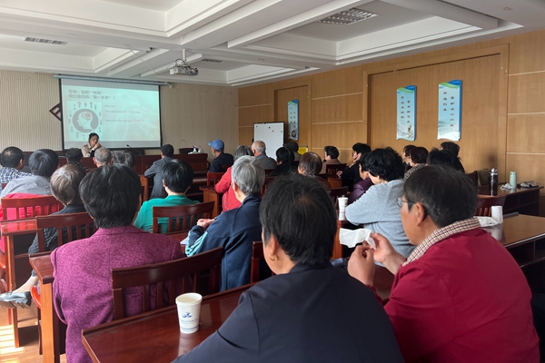 下邵片区党群服务中心：预防知识进社区 健康科普暖人心.jpg