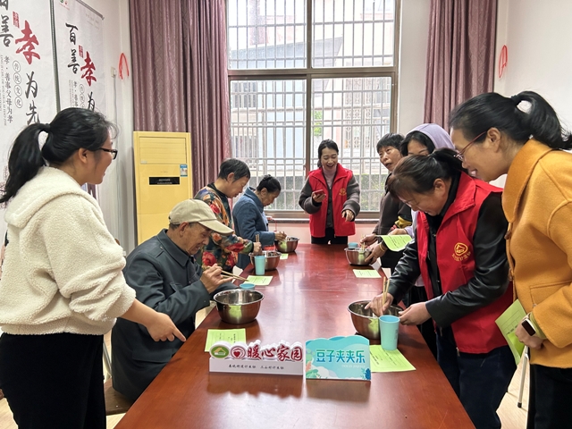 48北仑区春晓成校等单位组织开展“迎亚运 享健康 爱永续”趣味运动会.jpg