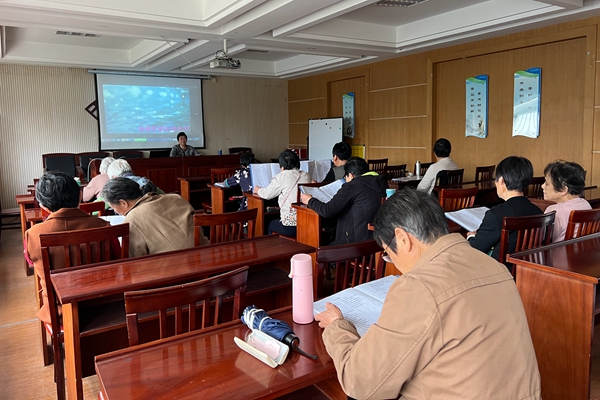 下邵片区党群服务中心：老年歌唱班 欢声笑语欢乐多.jpg