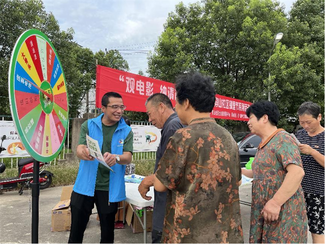 柴桥成校：“快乐一夏 ” 书记带你一起来学垃圾分类啦.png