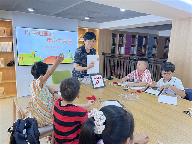 柴桥成校：童心DIY “艺”起迎亚运.jpg