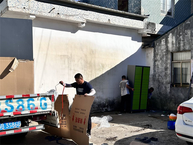 柴桥成校：网格治理寻“破绽” 党建引领筑“丰巢”.jpg