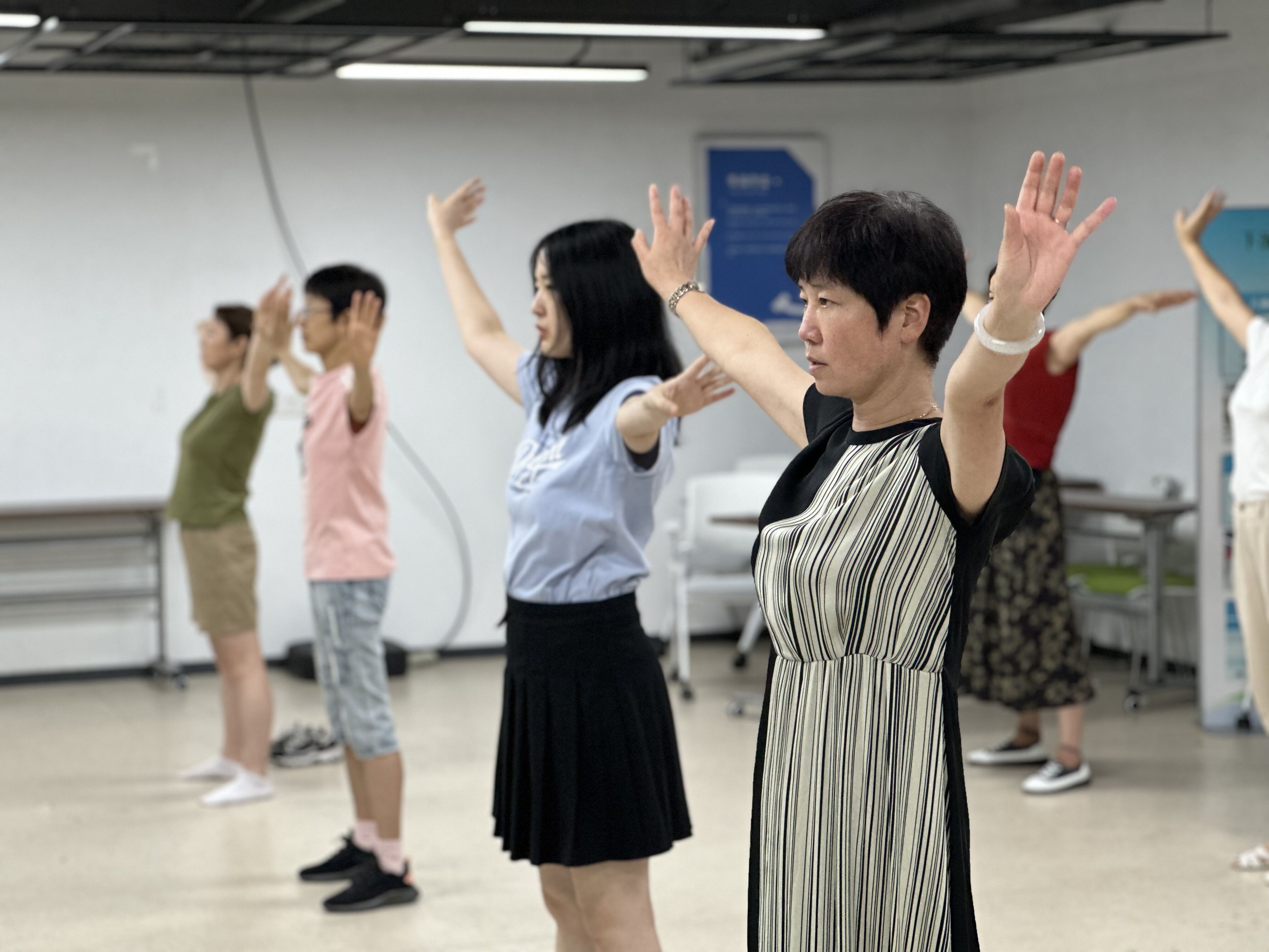 邻课堂之礼之美 (1).jpg