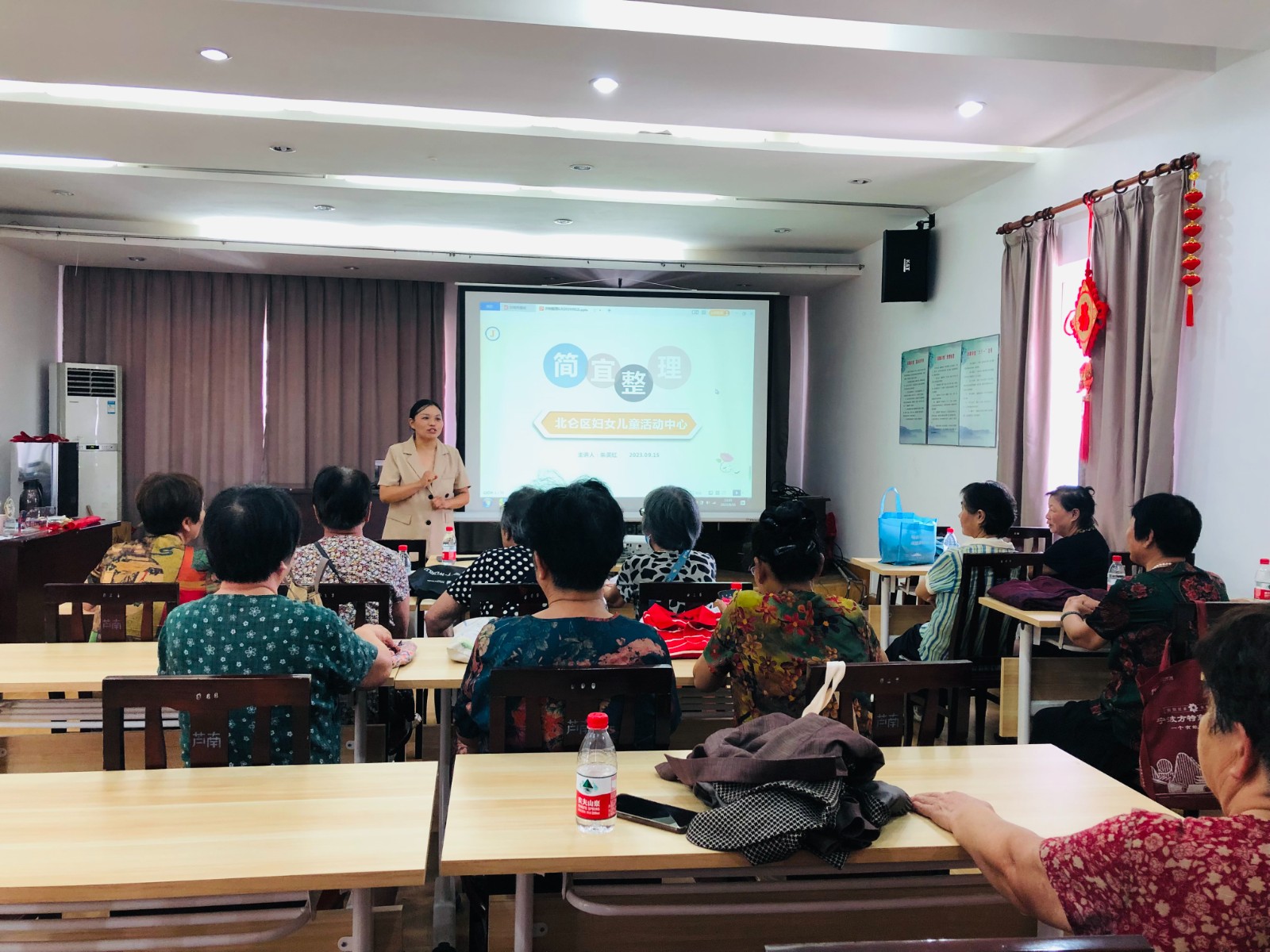 芦南社区：悦享幸福家 收纳好时光.JPG