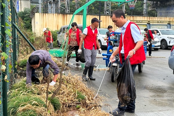 下邵社区党群服务中心：清洁家园 “益”起迎亚运.jpg