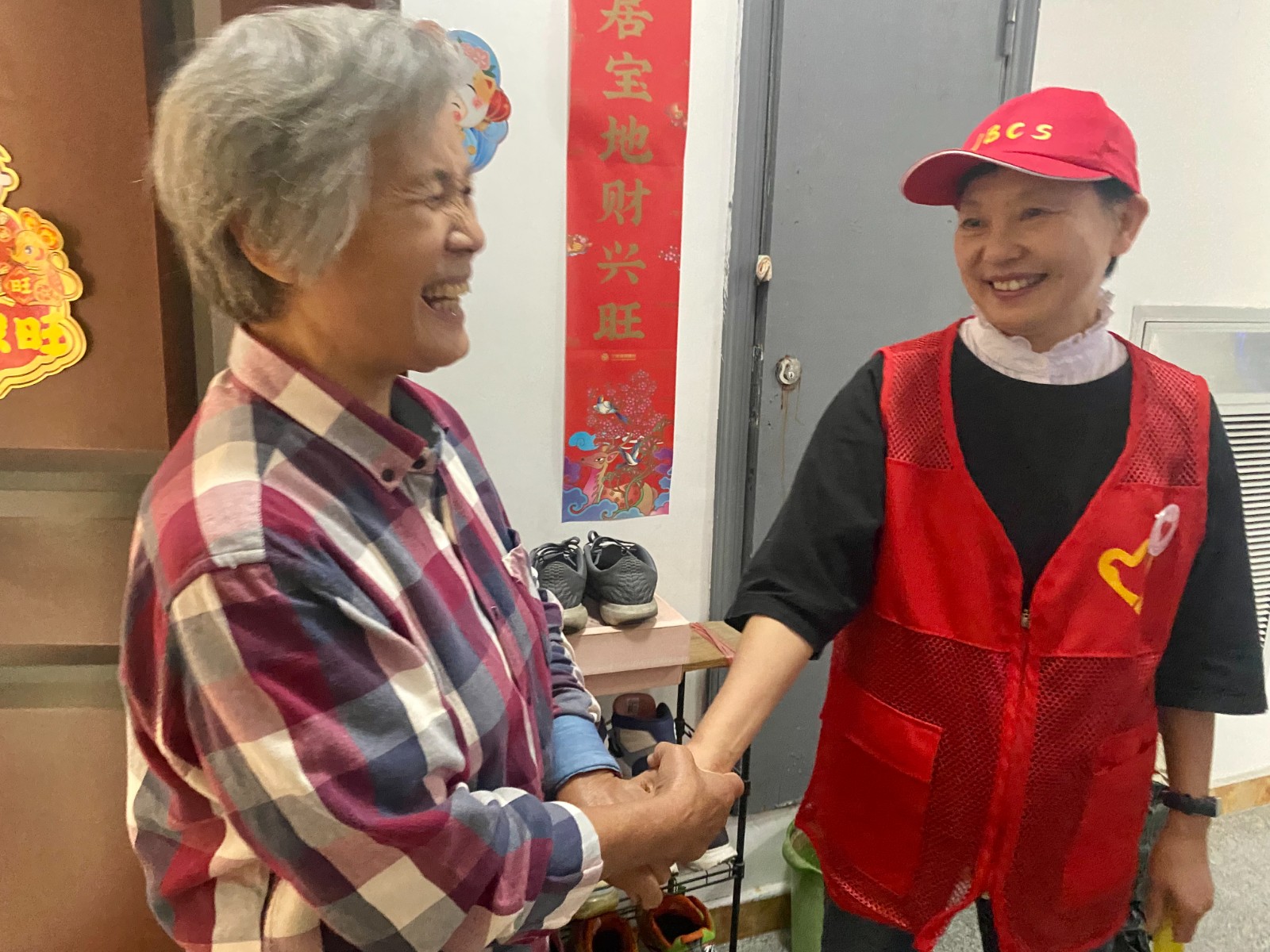 10.16持续深入移风易俗爱满重阳节 情暖老人心— —西管社区开展重阳慰老活动.jpg