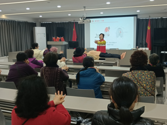 20231218守护生命，“救”在身边——海馨社区开展急救知识讲座533.png