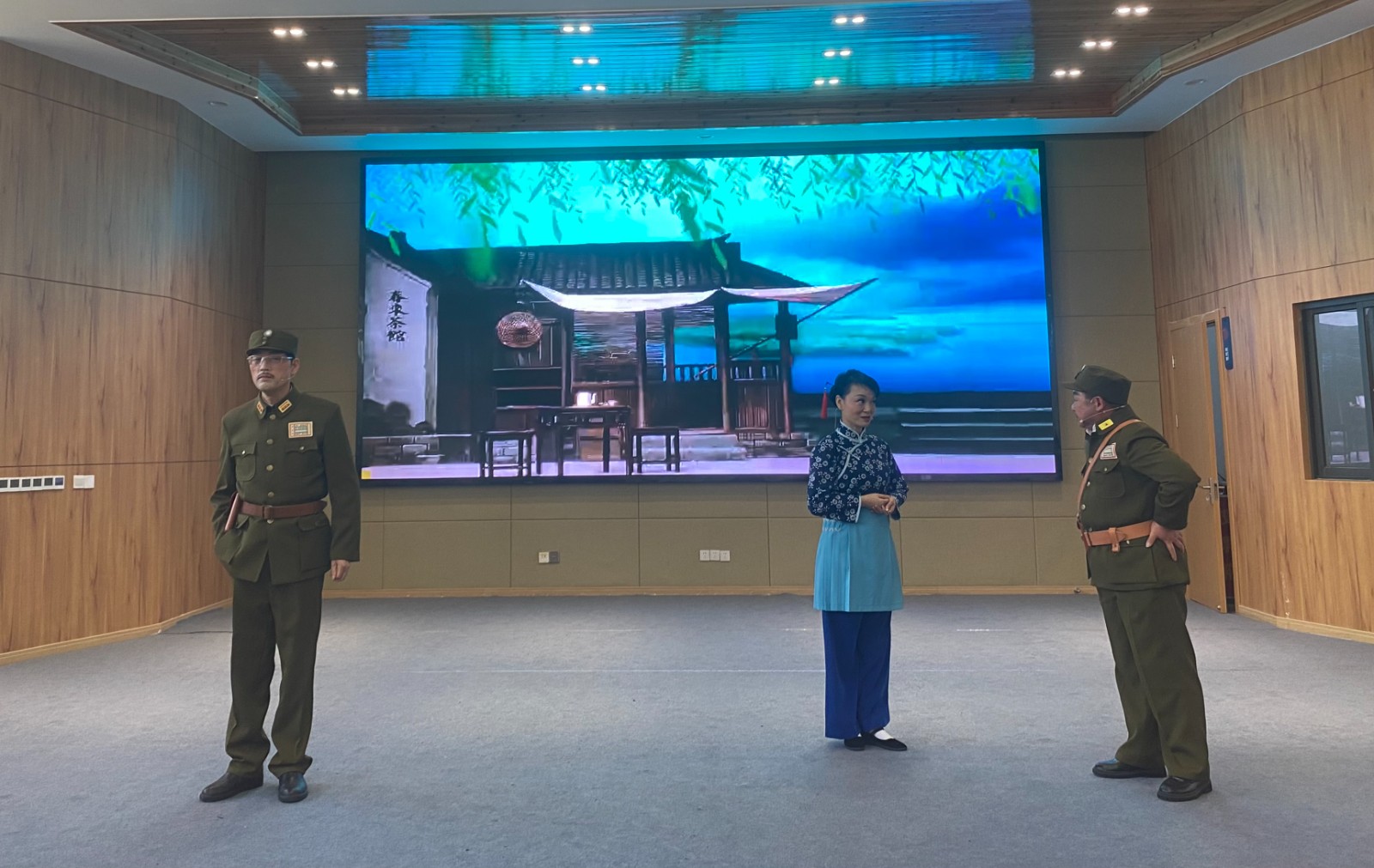 12 京剧沙家浜.JPG