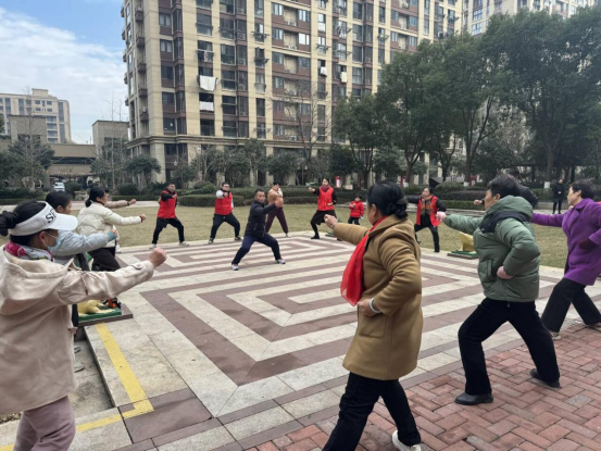 2023.12.26八段锦进社区，冬日健身欢乐多1306.png