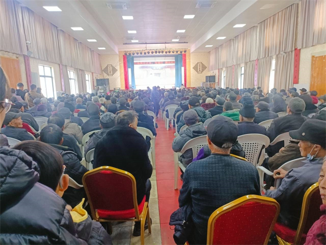 柴桥成校：送戏下乡 河头“好戏”开场.jpg