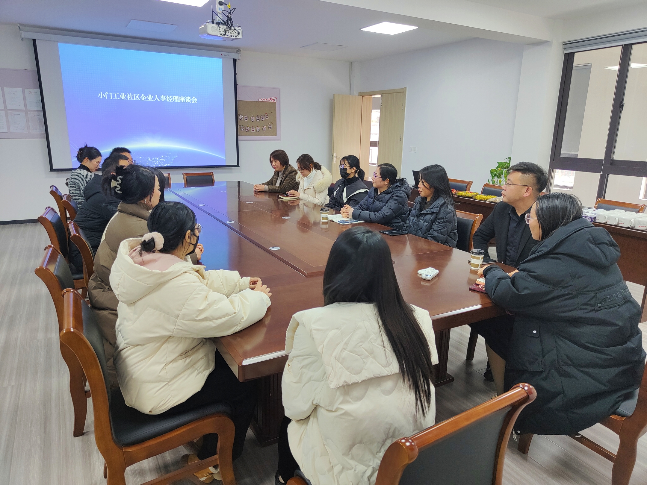 会议现场（於佳丽 摄）.jpg