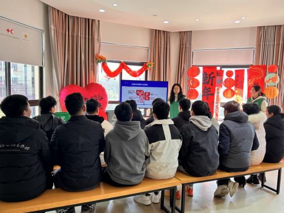 9北仑区春晓成校：垃圾分类‘新时尚’ 喜迎新春新气象.png