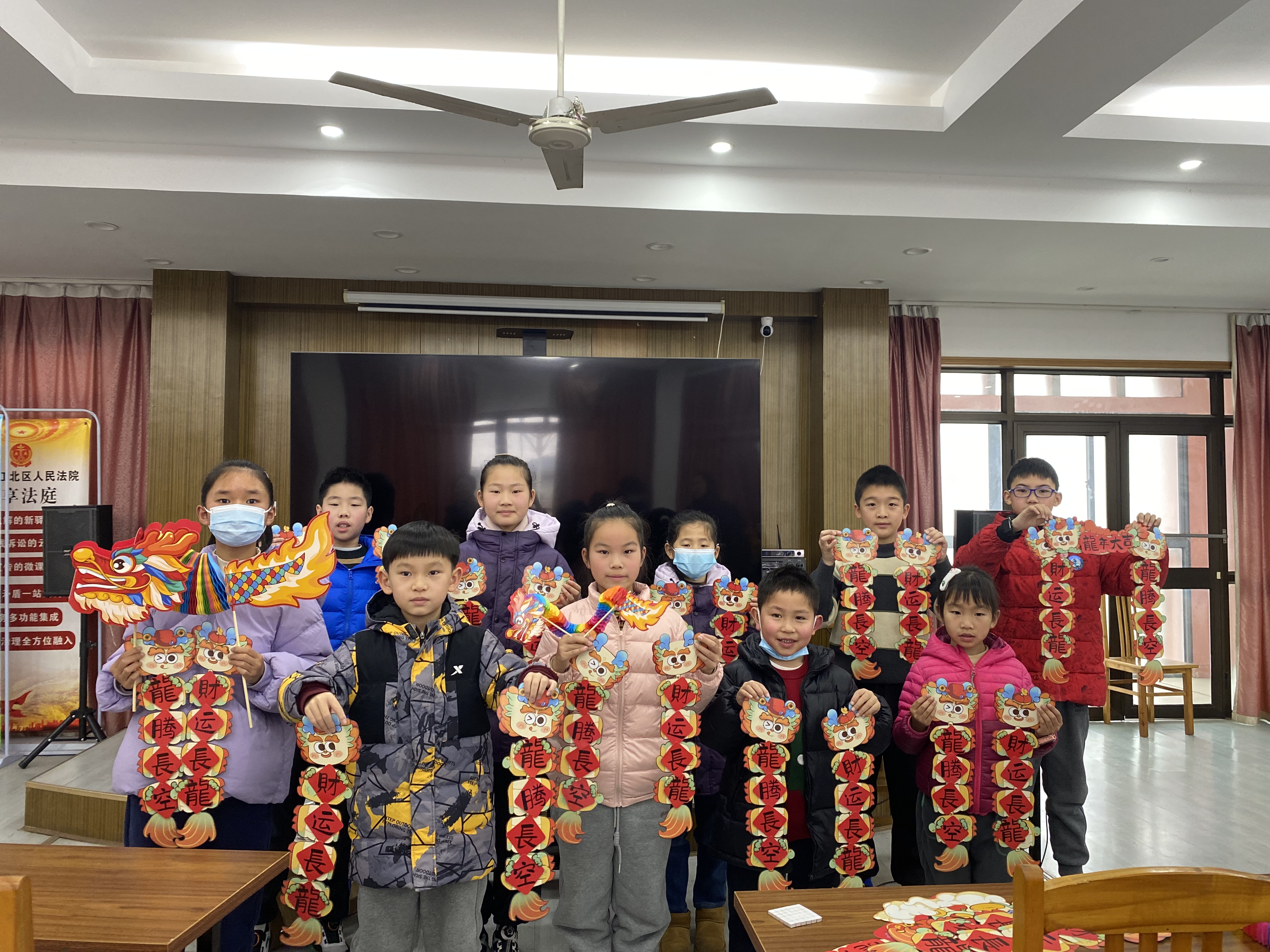 02-01辰龙送瑞 春联传福 (2).jpg