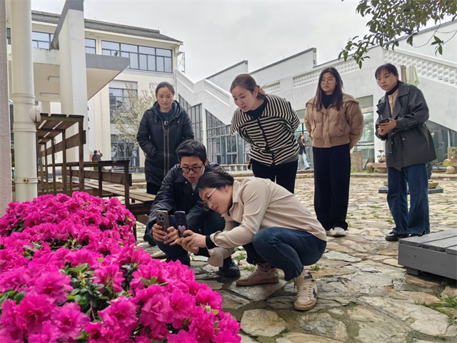 柴桥成校：探光影之谜 助开共富“花”f.jpg