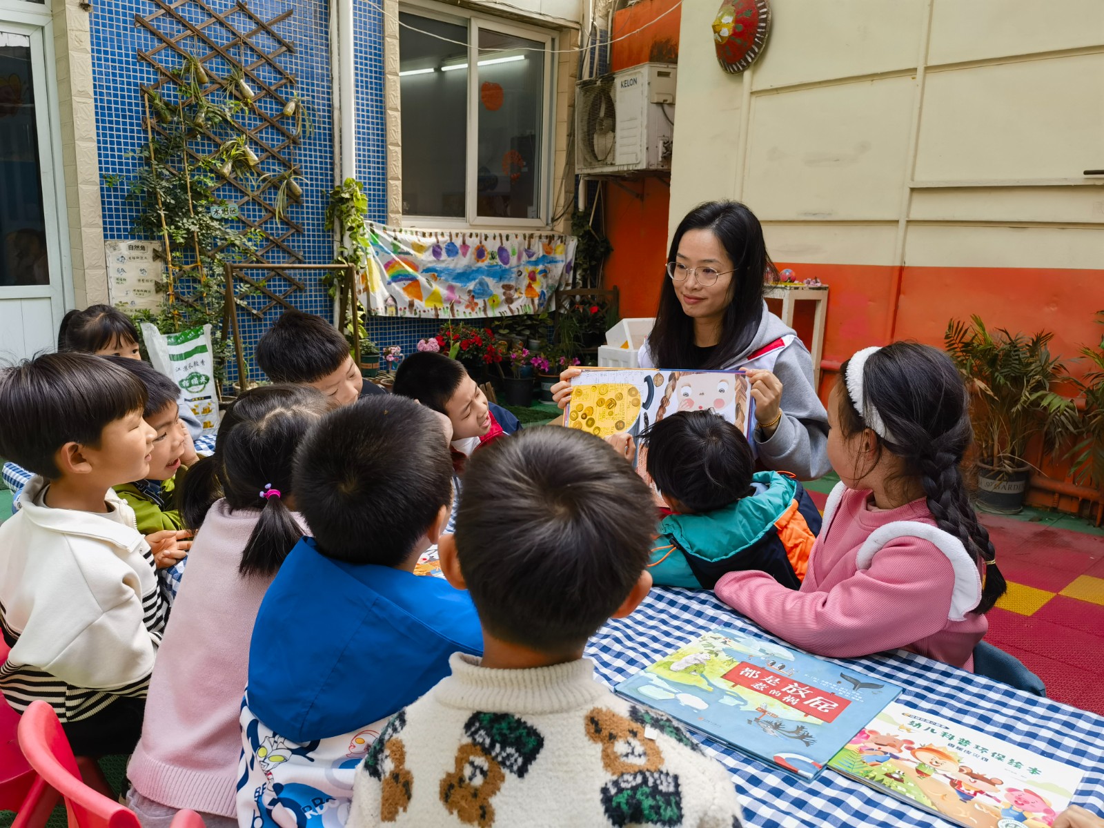 柴桥：书香润童心  环保伴我行.jpg