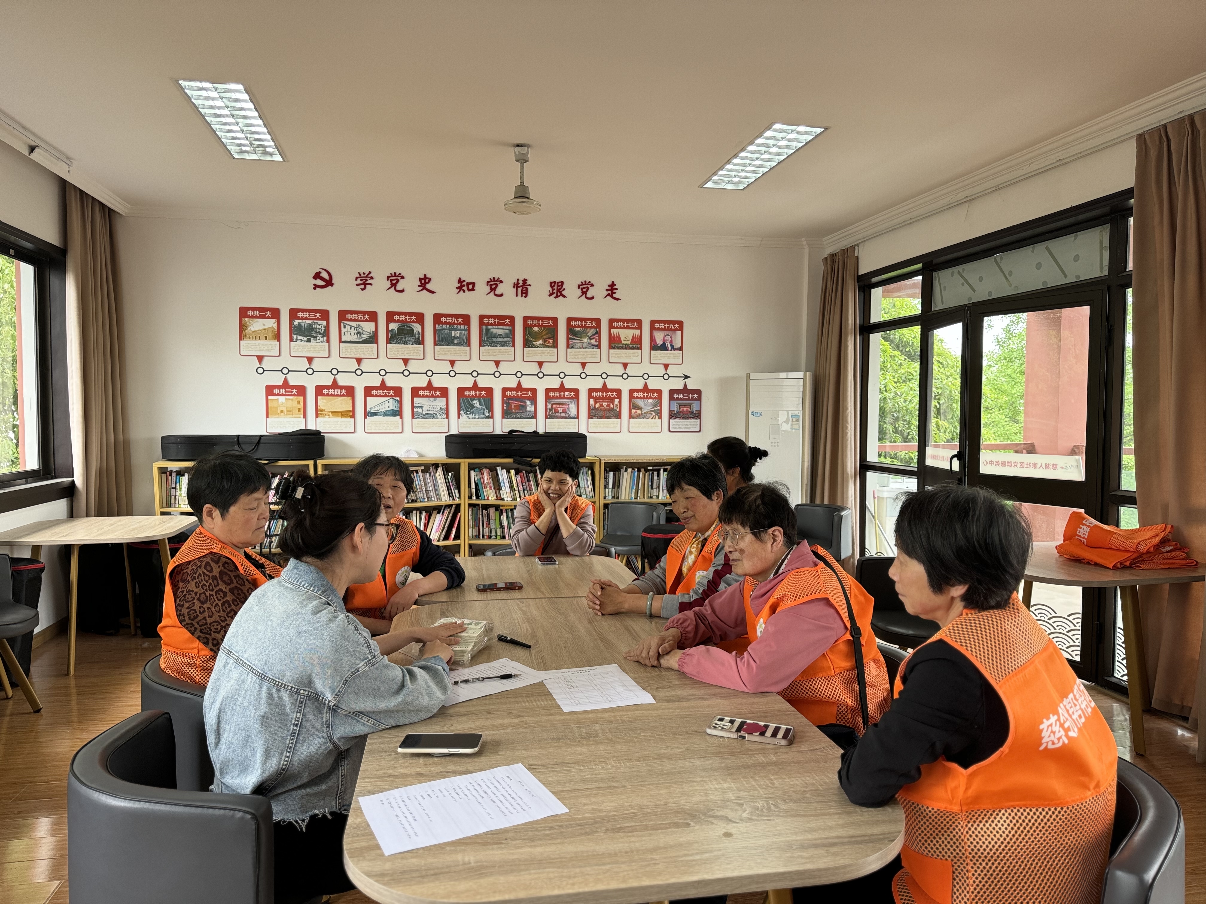 04-19 4月慈邻集市第二次筹备活动 (2).jpg