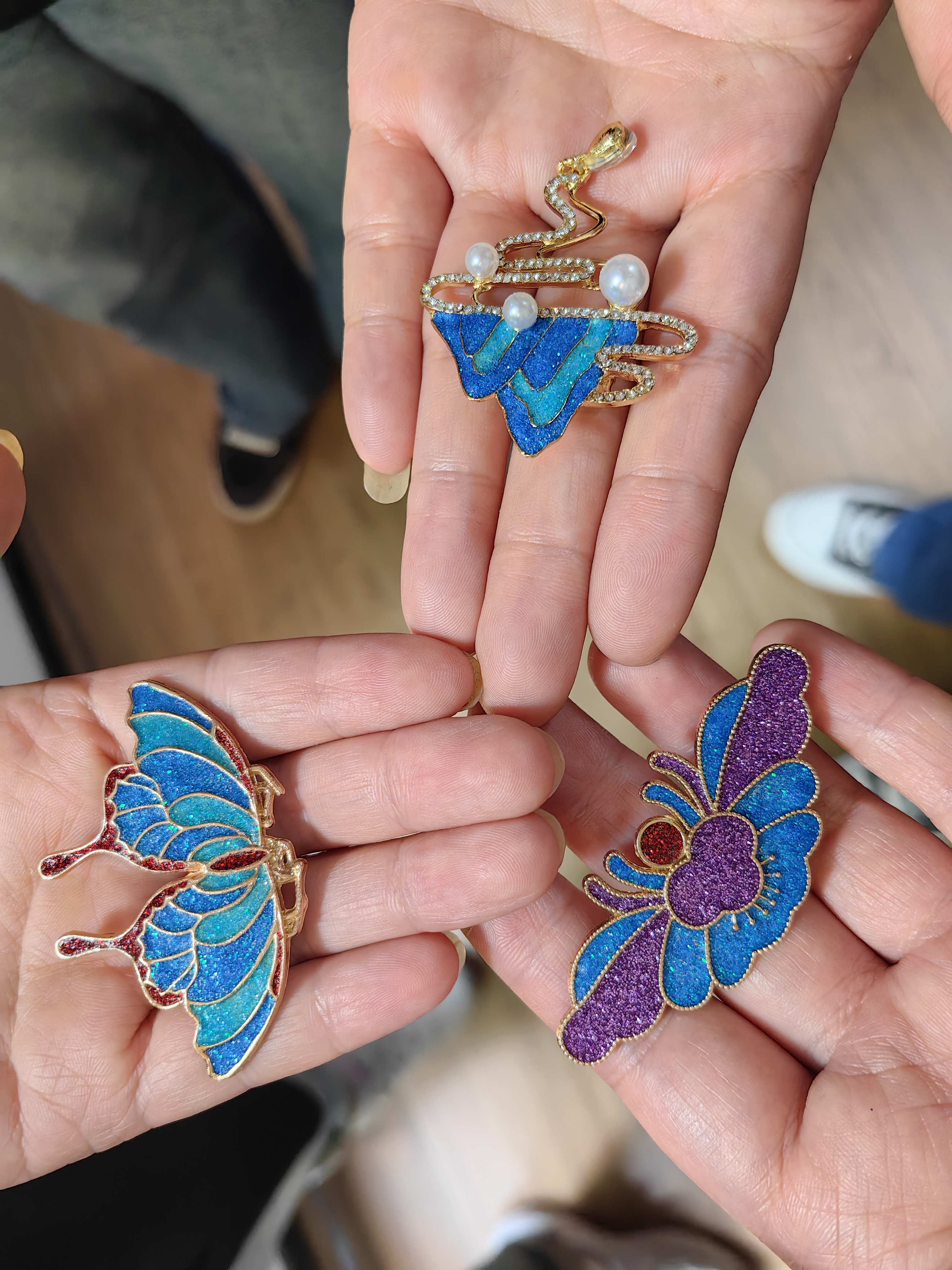 20240508紫薇社区开展“‘襟’上添花 感恩母亲”活动 (6).jpg