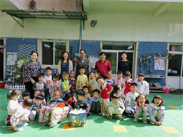 柴桥成校：情系童心 共护未来.jpg