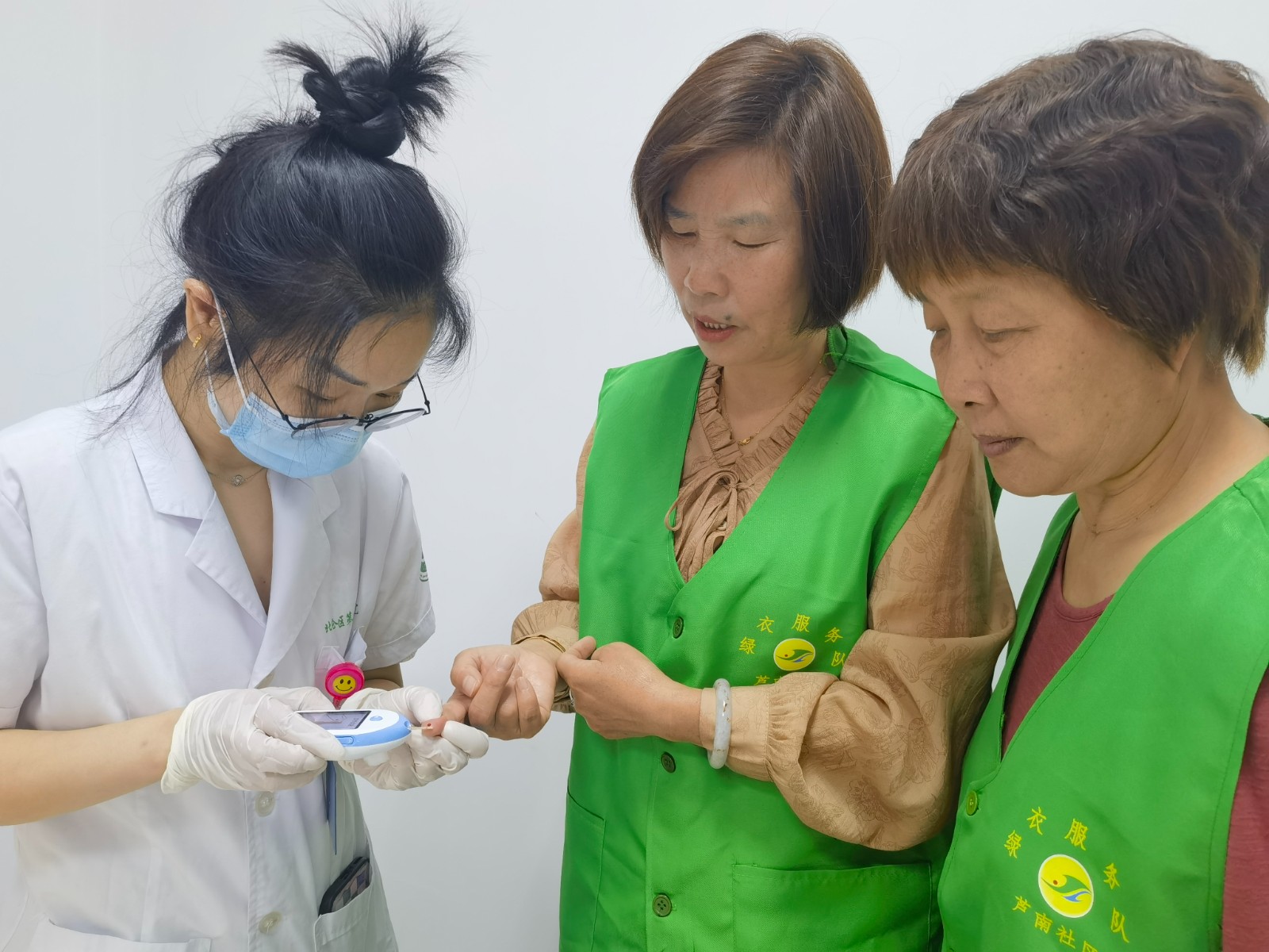 柴桥：预防慢性疾病 同心共筑健康梦.jpg