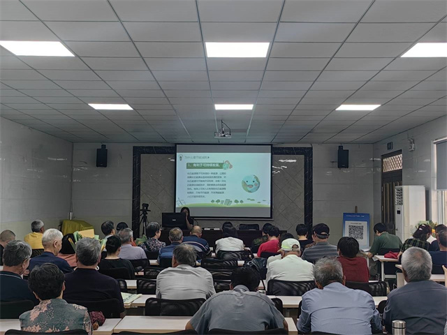 柴桥成校：环保伴我行 共同缔造美好环境.jpg