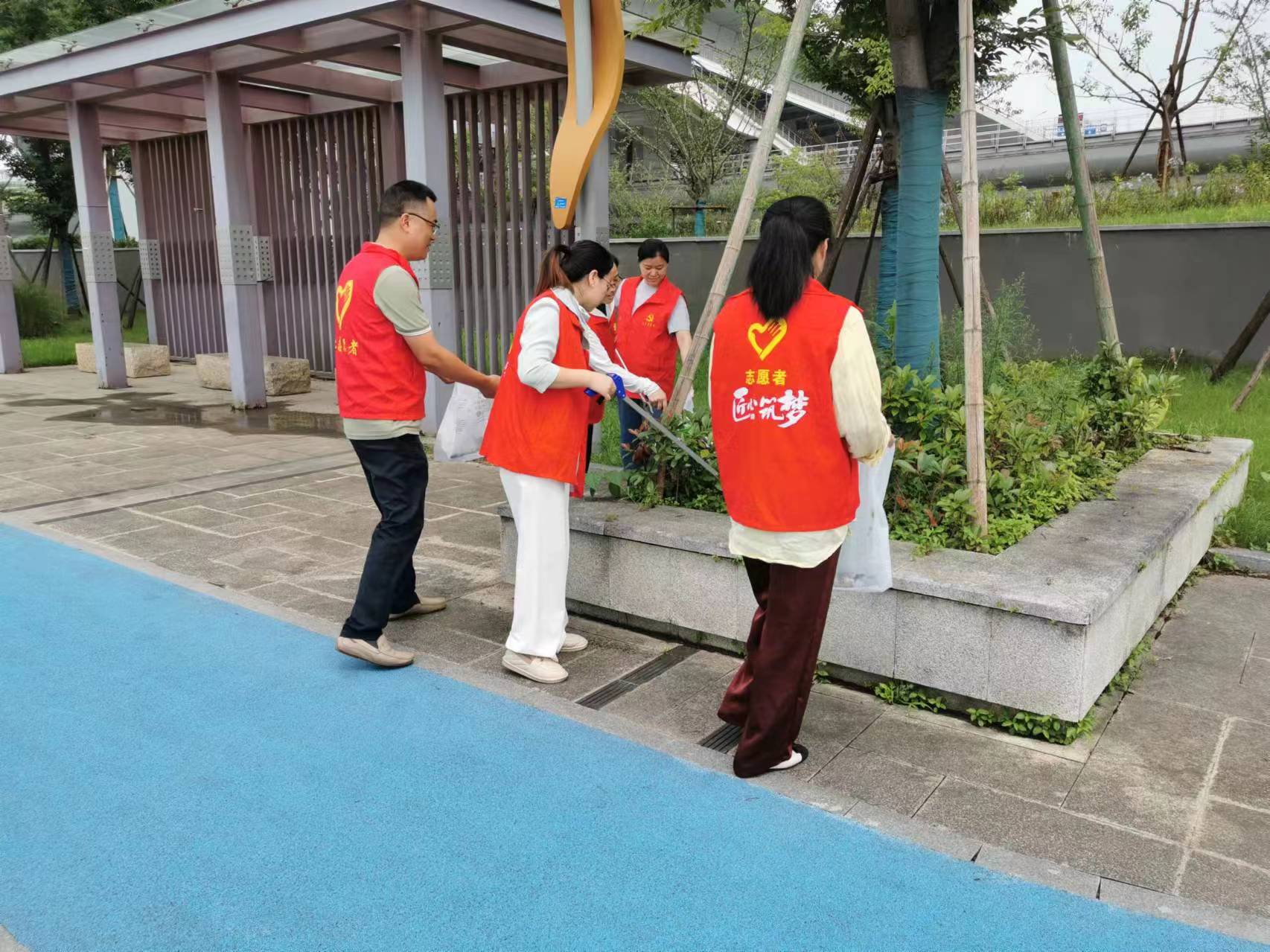 党建节活动20240701 7.jpg