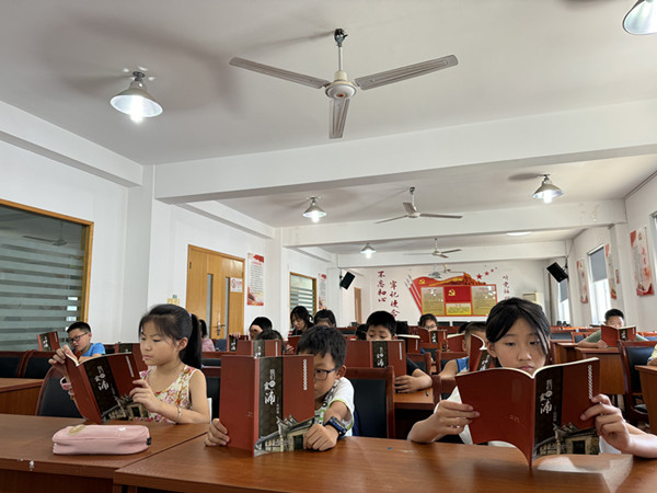 教育读本进假日学校jpg (1).jpg