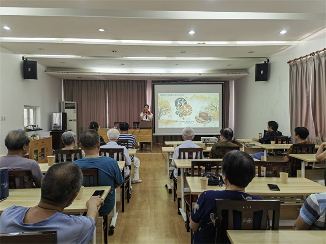 柴桥成校：秋季健康讲座 守护居民健康.jpg
