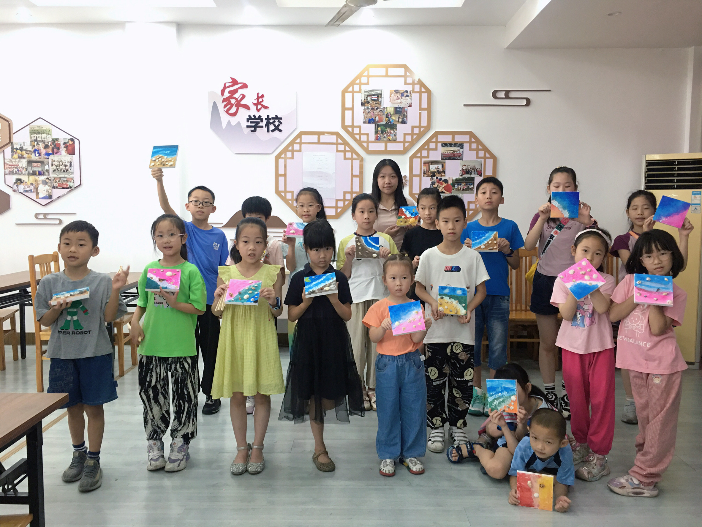 08-28青少年暑期肌理画手作，创意无限绽放 (2).JPG