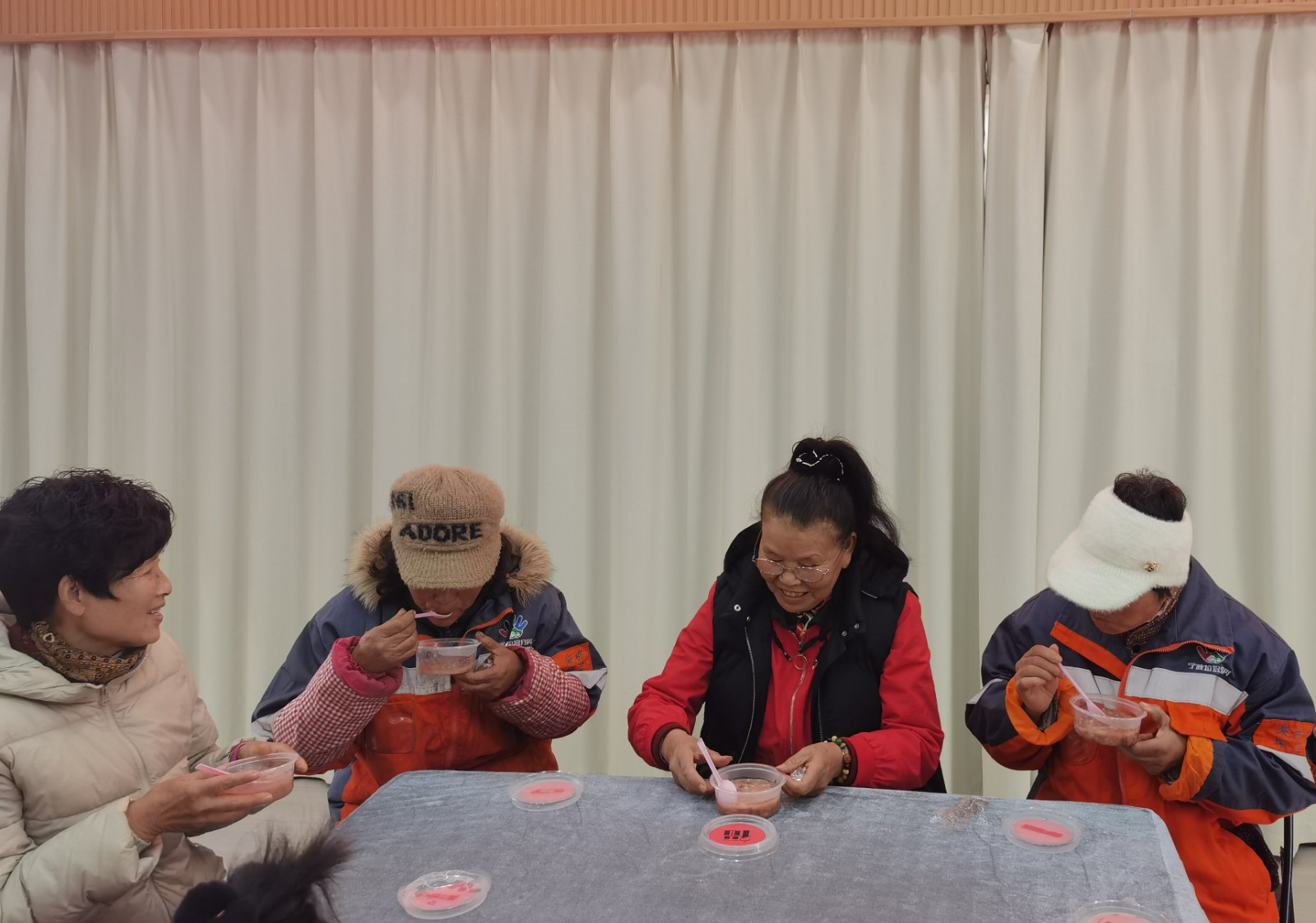 柴桥：垃圾分类迎腊八  事事好“粥”到.jpg