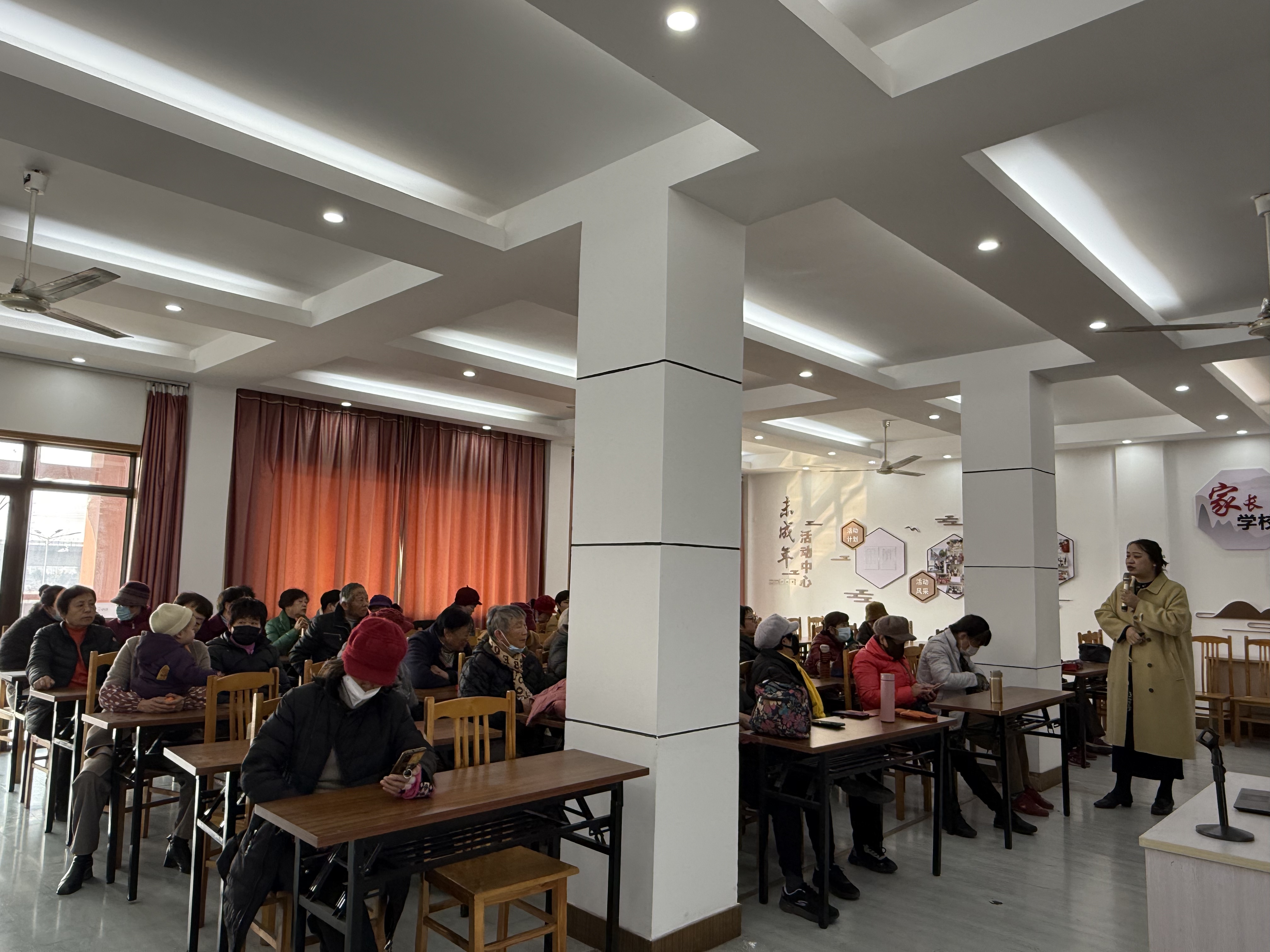 01-21医路同行，“胆”保健康 —— 胆囊炎防治讲座 (1).jpg