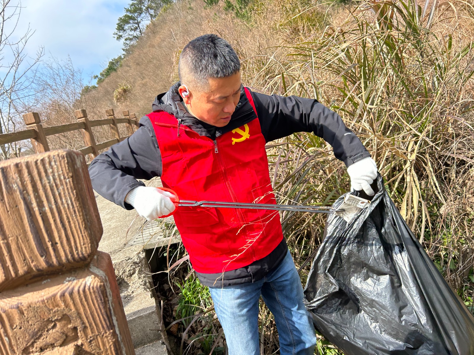 春暖三月 追锋前行3.jpg