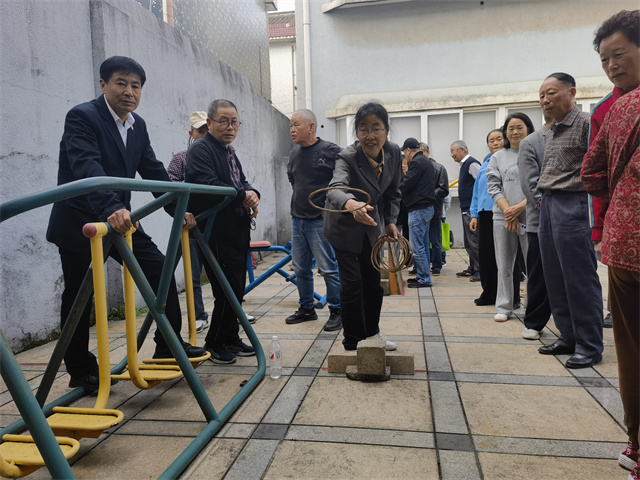 北仑柴桥成校：耄耋展风采 活力映夕阳.jpg