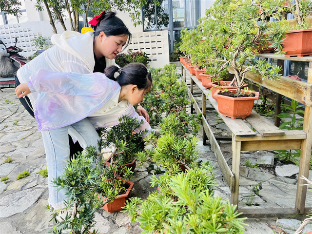 北仑柴桥成校：“童爱花乡” 亲子趣味运动会1.jpg