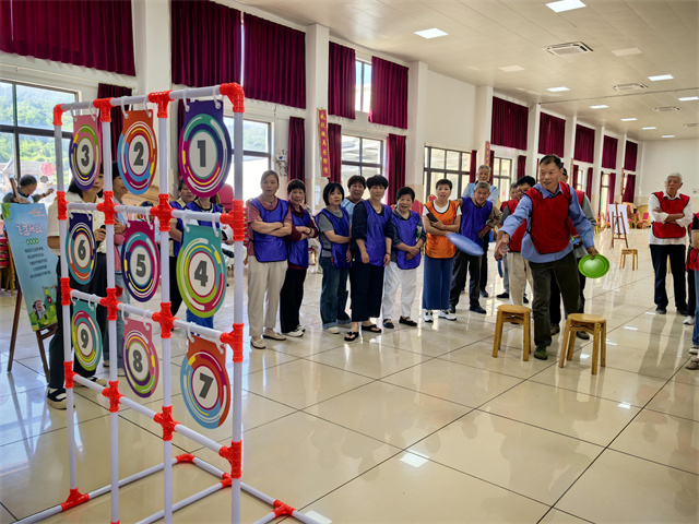 北仑柴桥成校：趣味运动汇“家”人 邻里同心“家”更暖.jpg