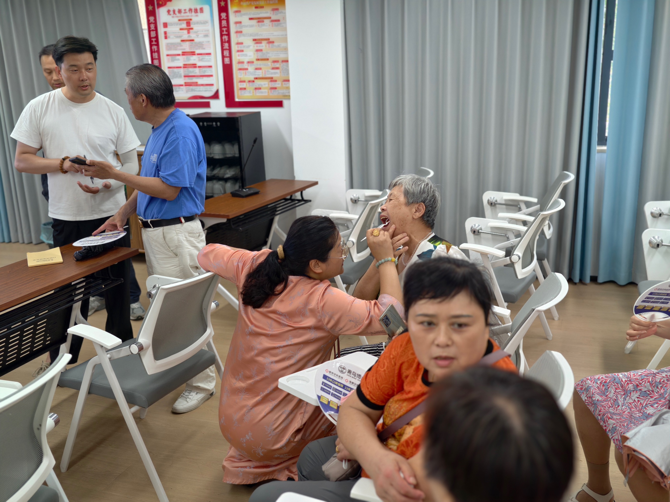 2025.07.10义诊.JPG