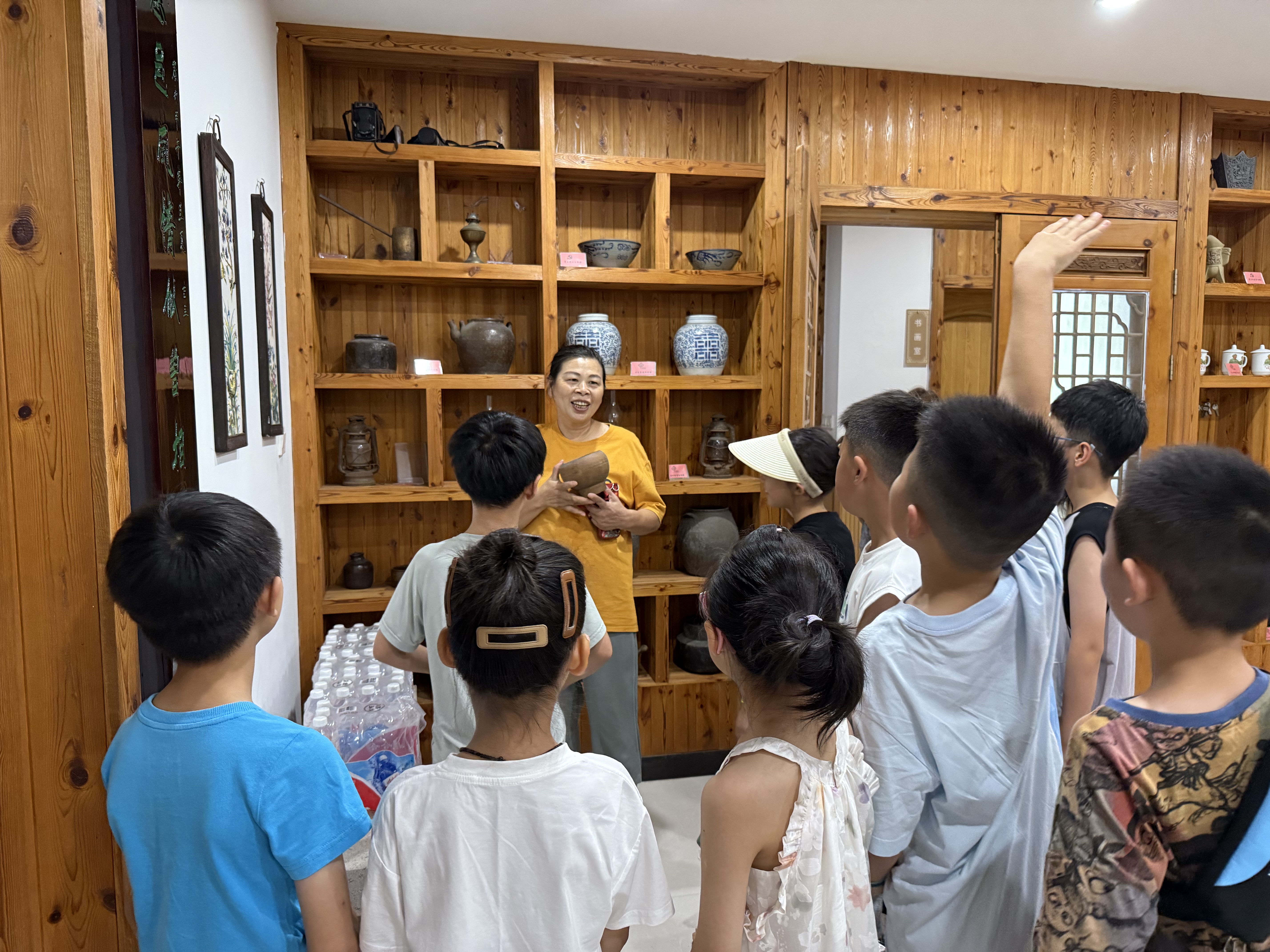 07-15穿梭古今，探秘科学 —— 慈湖人家社区青少年民俗与科普体验之旅 (2).jpg